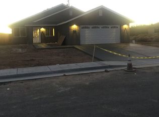 1402 Porter St, Ridgecrest, CA 93555