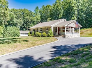 32 Pontoosic Rd, Westfield, MA 01085
