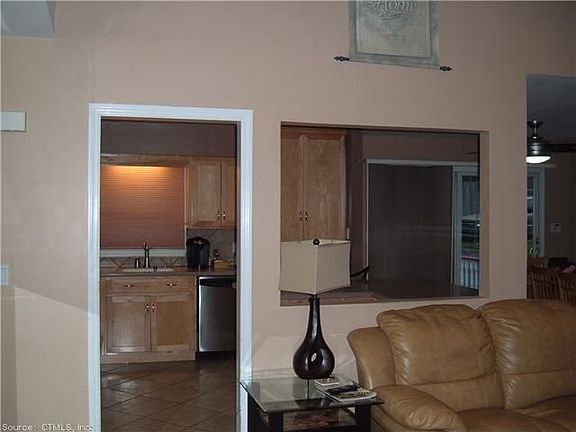 4th image of 777 Naugatuck Ave