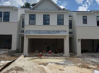 2068 Underwood Dr #26, Lawrenceville, GA 30043