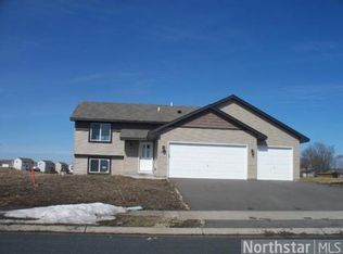 1744 Hidden Trl, Mayer, MN 55360