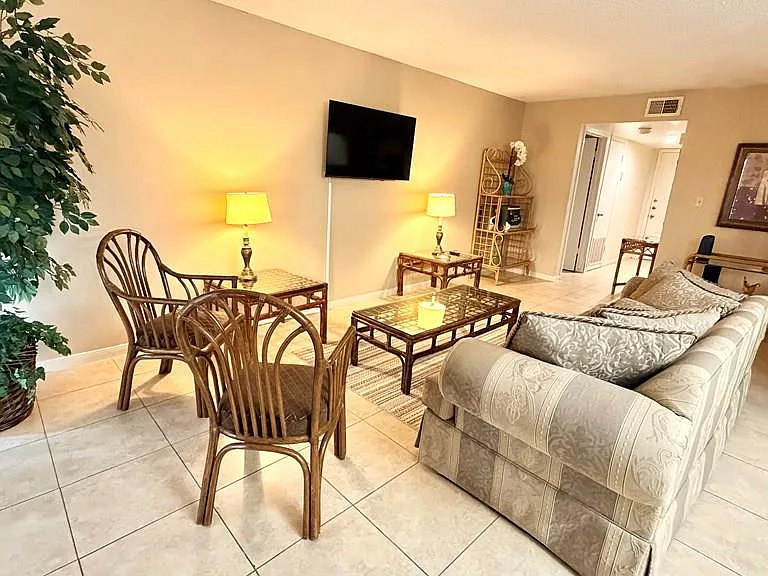 4601 Carmen Ave #1903 — Photo 10