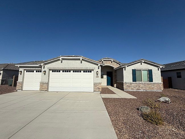 1st image of 7548 E 36th Pl