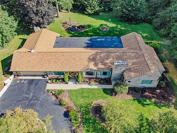4th image of 202 E Maitland Ln