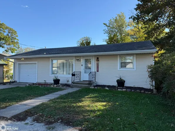 220 Eastside Dr, Osceola, IA 50213