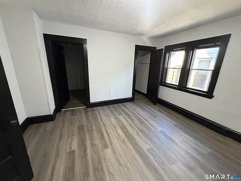 39 Houston St #3 — Photo 7