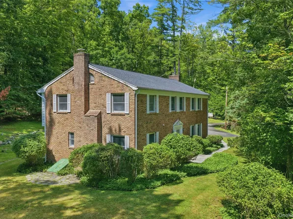 2320 Glasco Turnpike, Woodstock, NY 12498