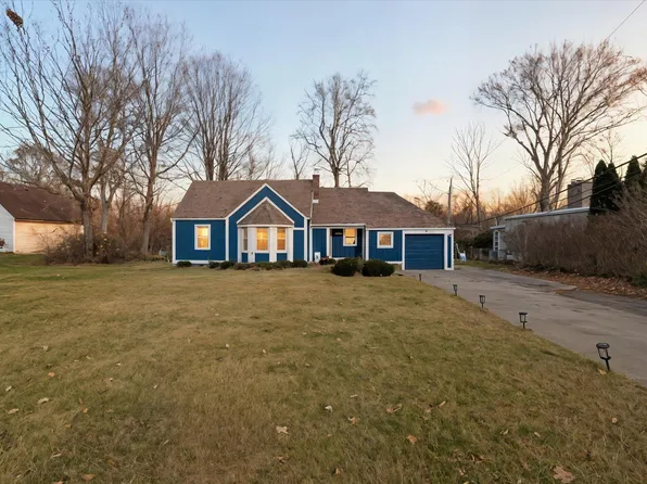 28140 Terrence St, Livonia, MI 48154