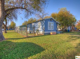 1290 W Bridge St, New Braunfels, TX 78130