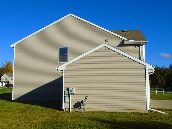 2nd image of 3241 Piedmont Dr