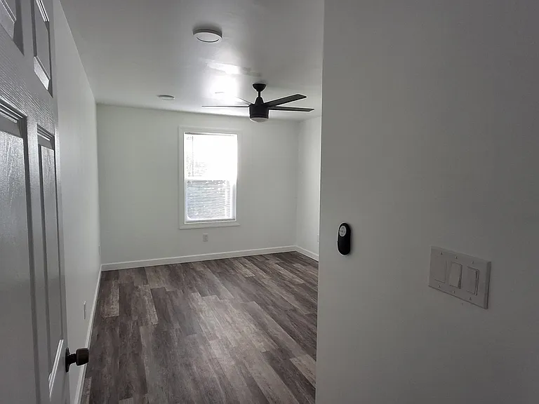 2123 Highland Rd — Photo 10