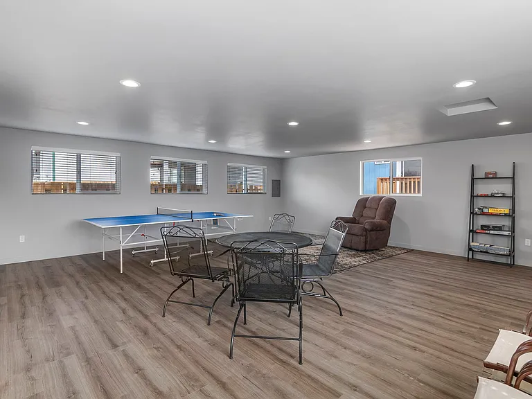 831 N 1st St #1 — Photo 31