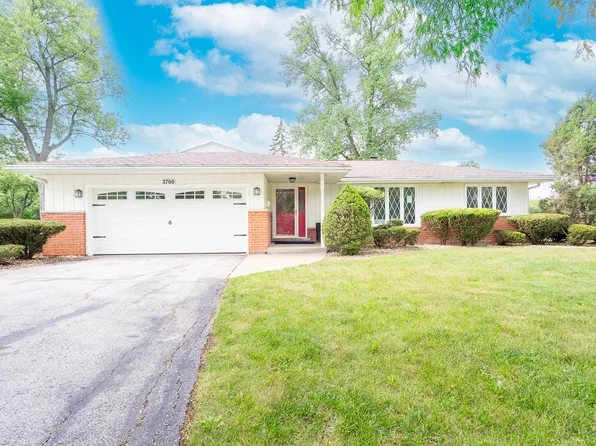 3700 Parthenon Way, Olympia Fields, IL 60461