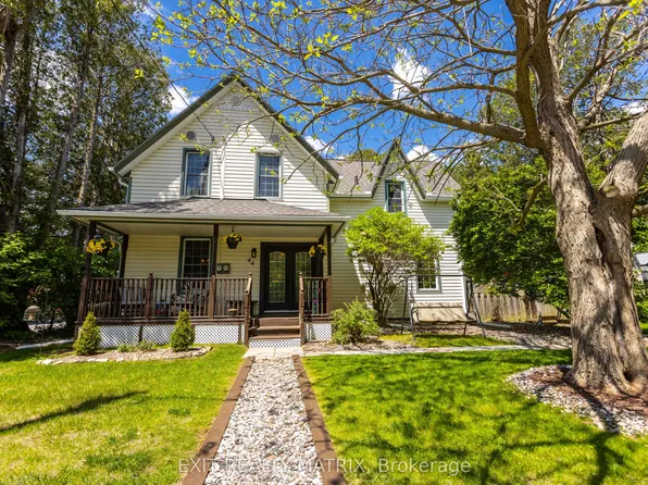 44 Mill St, Russell, ON K4R 1A6