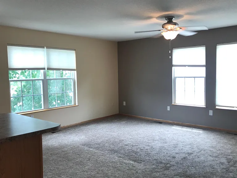 3153 SW Sharmin Ln — Photo 9