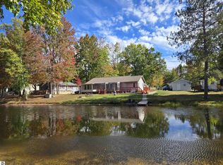 159 Aspenwood Dr, Prudenville, MI 48651