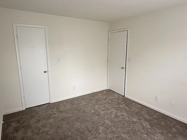 11 Hamiltons Bay Ct #CT821 — Photo 4