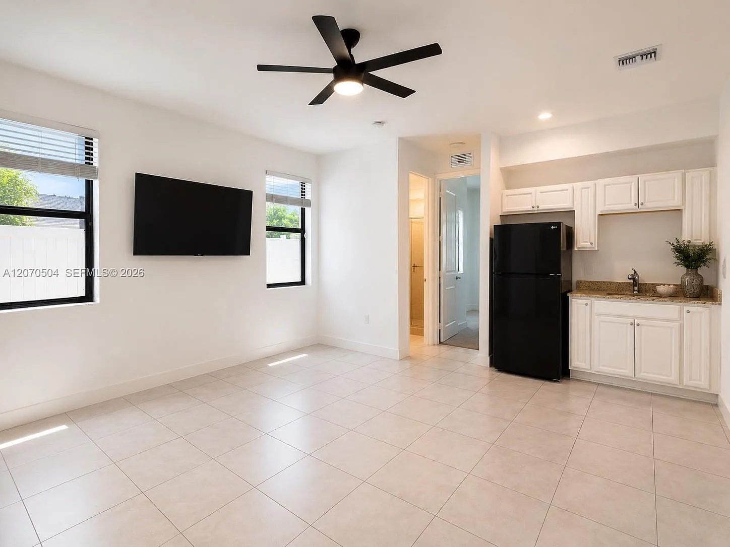 Mc Residential — Photo 2