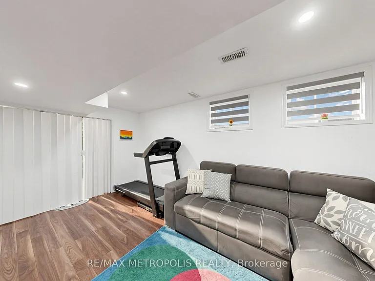 75 Willet Ter — Photo 42