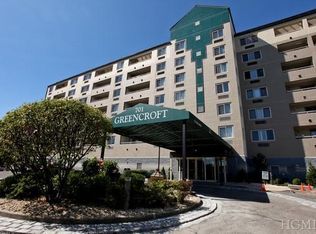 701 Pelham Rd APT 2B, New Rochelle, NY 10805