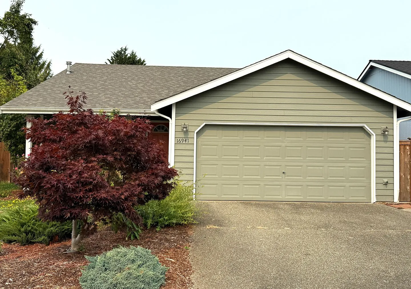 Charming 3 bed + bonus, 2 bath rambler - Monroe — Photo 1