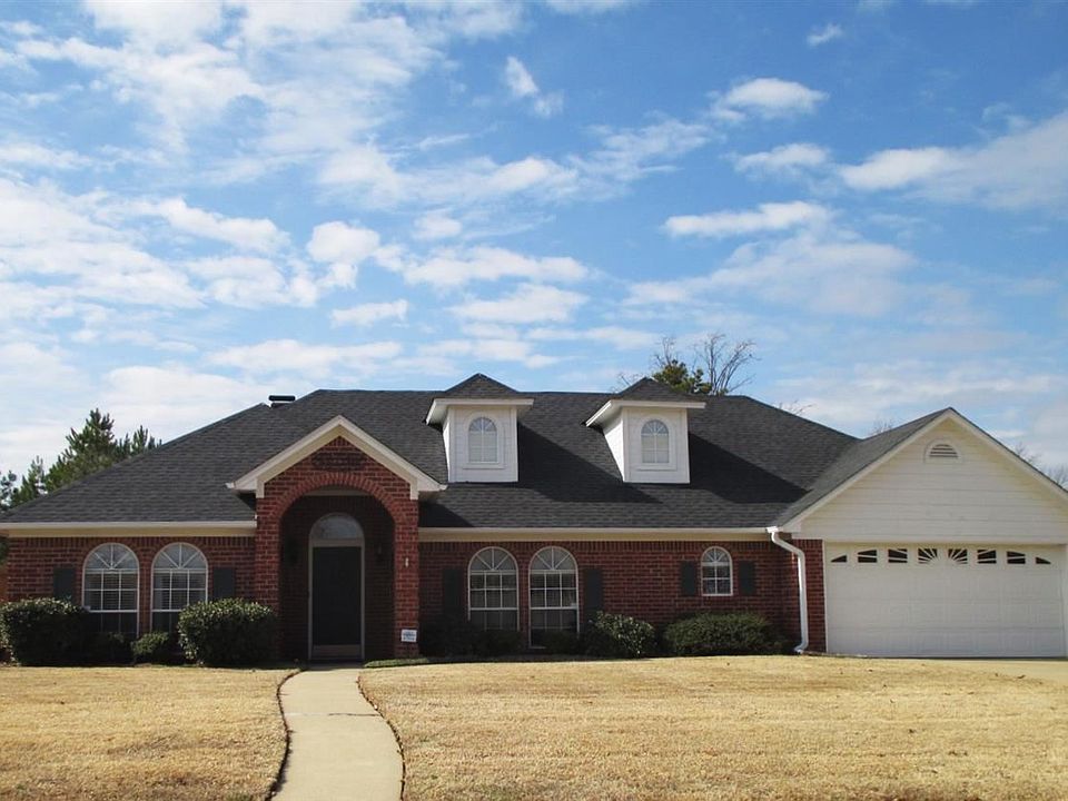 1st image of 5905 Summerwood Ln