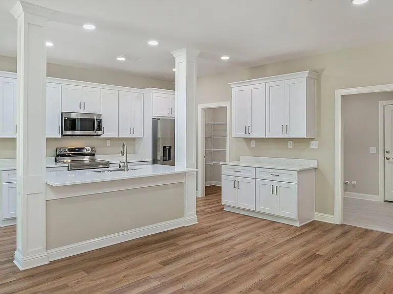 6043 Sand Hill Rd — Photo 8
