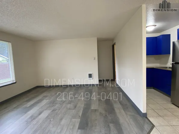 Convenient 1 bed 1 bath Units!, 5205 66th St W #4, University Place, WA 98467