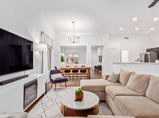 943 S Oak St, Gilbert, AZ 85233