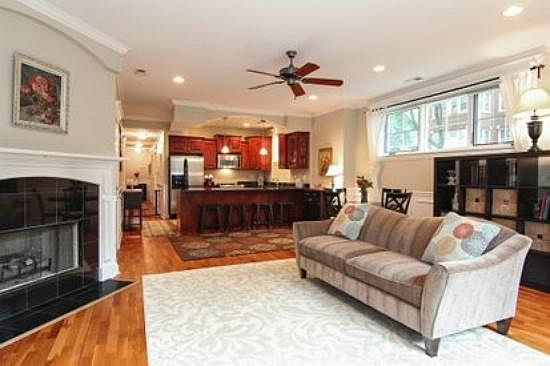 1st image of 4203 N Kedvale Ave #1S