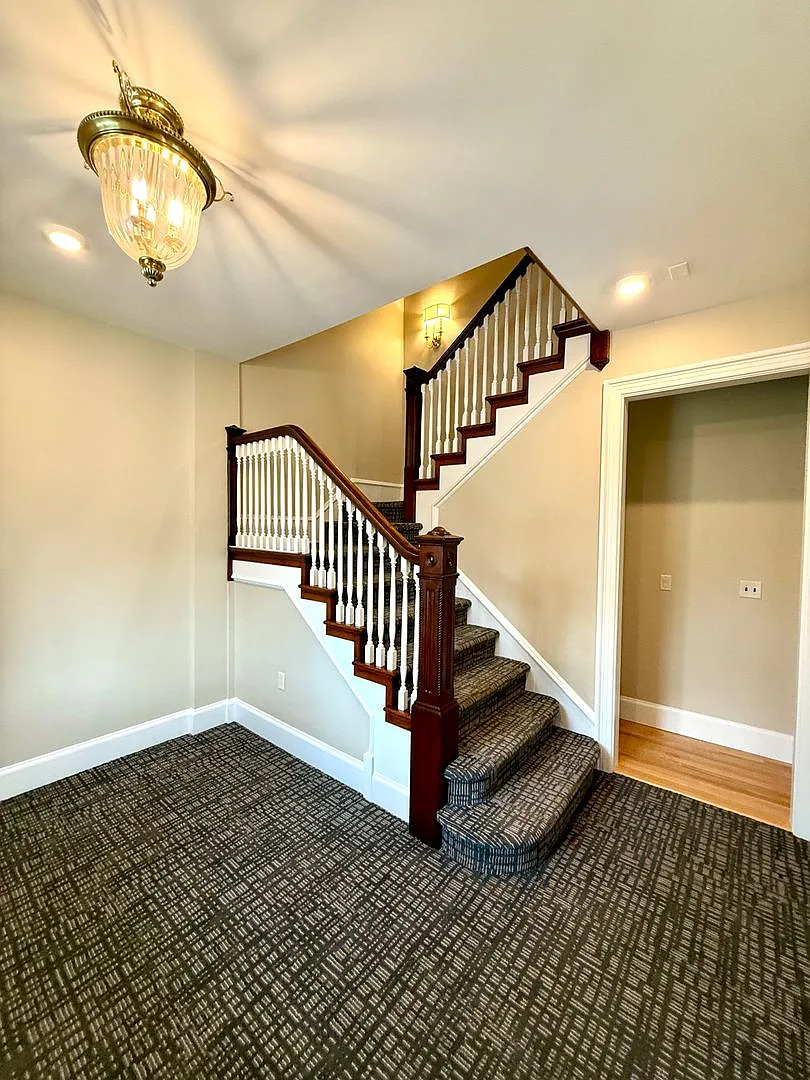 515 Walnut Street — Photo 2