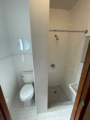 Rented by Best Apartments North Inc | media 17