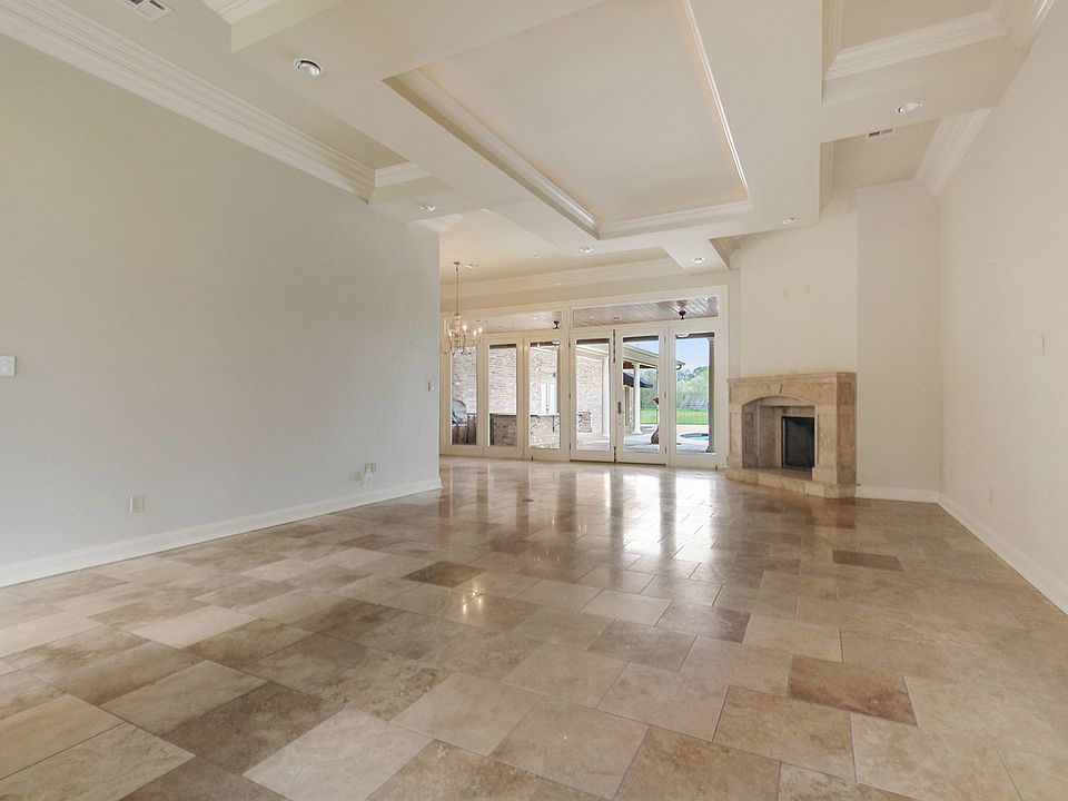 3828 Rue Left Bank, Alexandria, LA 71303 Zillow