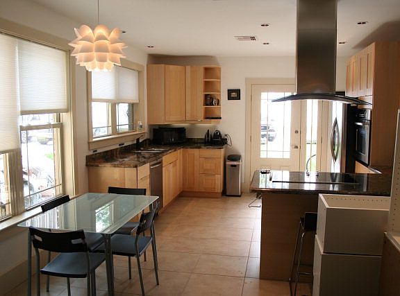 Kitchen 2