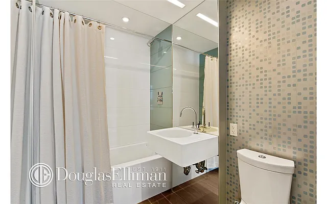 Sold by Douglas Elliman | media 25