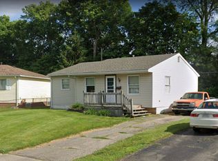 662 Christie Rd N, Columbus, OH 43207