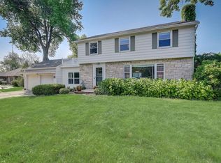 5619 Lacy Rd, Fitchburg, WI 53711