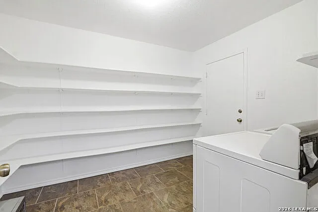 7839 Cortland Oak — Photo 10
