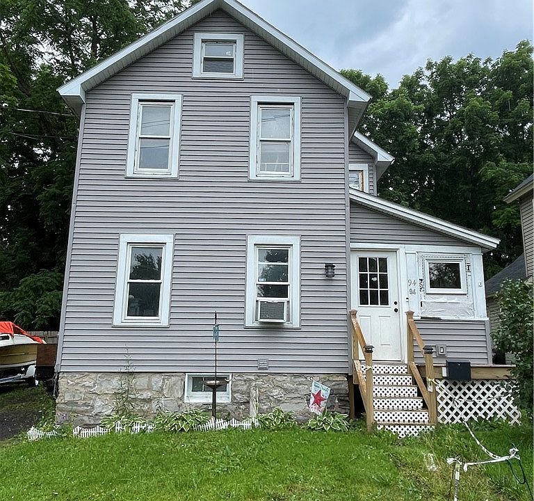 1st image of 94 Chapman Ave