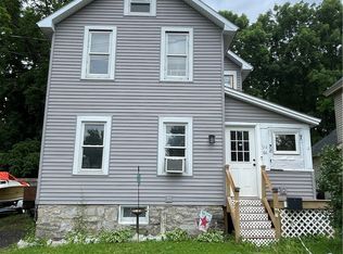 94 Chapman Ave, Auburn, NY 13021