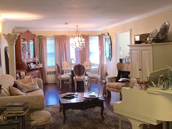 2nd image of 740 E Broadway APT 6D