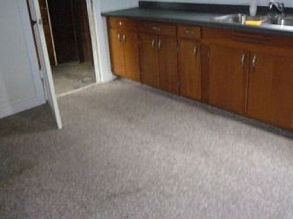 5th image of 236 E Payne Ave