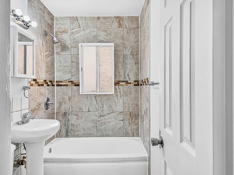 904 Atlantic Ave — Photo 16