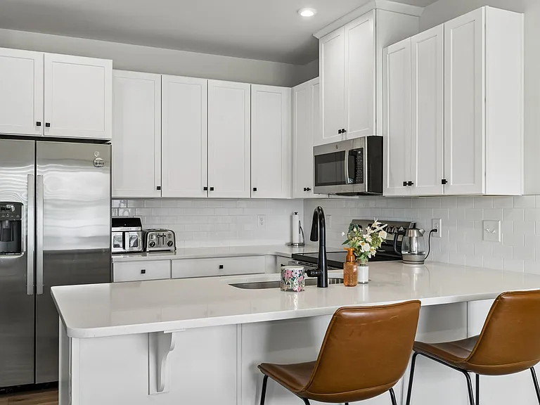 1021 Clendening Dr — Photo 11