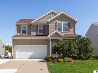 8809 S 167th St, Omaha, NE 68136