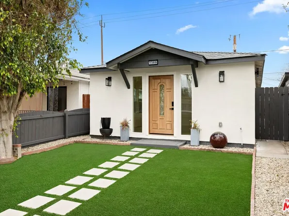 1309 W Chandler Blvd, Burbank, CA 91506