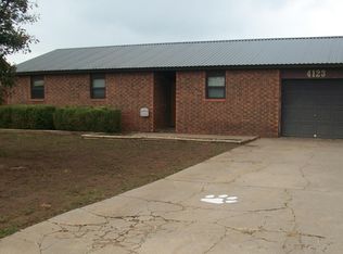 4123 Villa Dr, Plainview, TX 79072