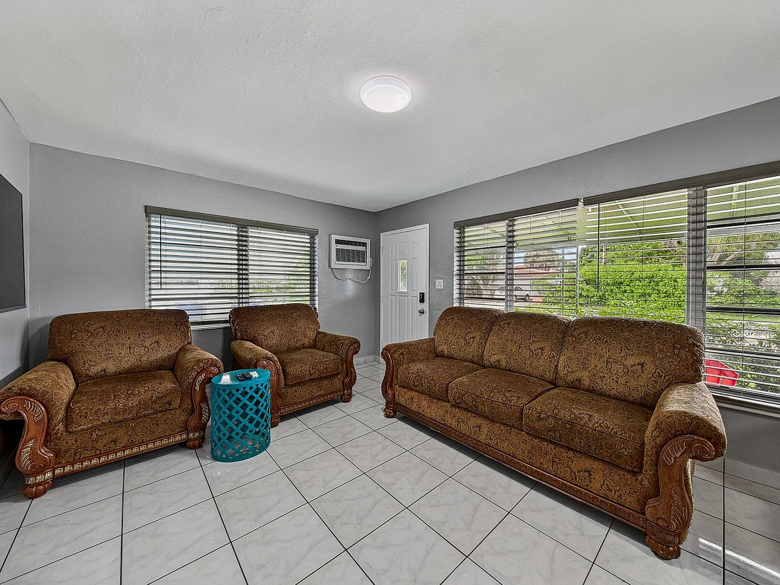 2 bed, 2.0 bath, 805 sqft, $2,900 — Photo 4