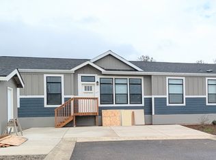 1284 N 19th St #231, Philomath, OR 97370