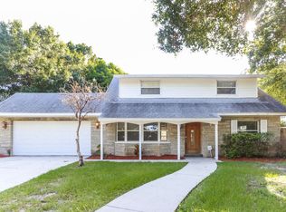 12384 Monarch Cir, Seminole, FL 33772